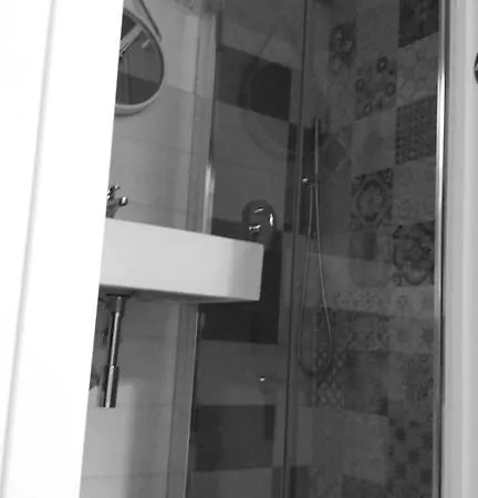 Dimora Miccolis Guest house 2*